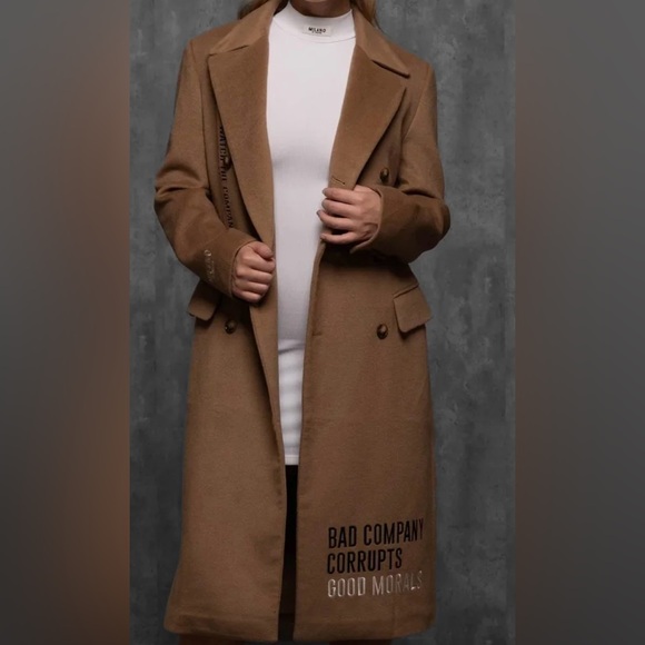 Coat - Picture 6 of 7